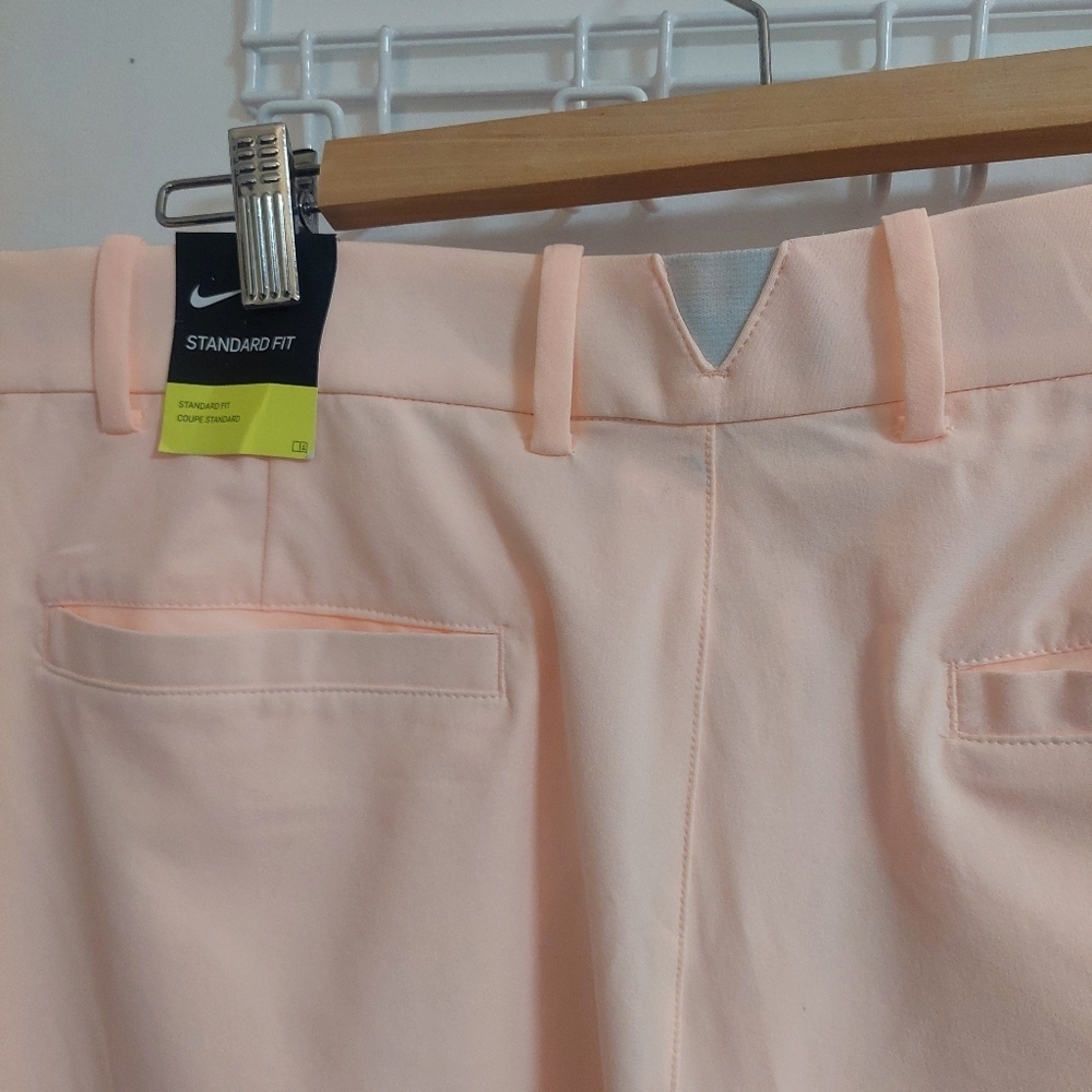 Nike Light Peach Women's Bermudas - Picture 5 of 5